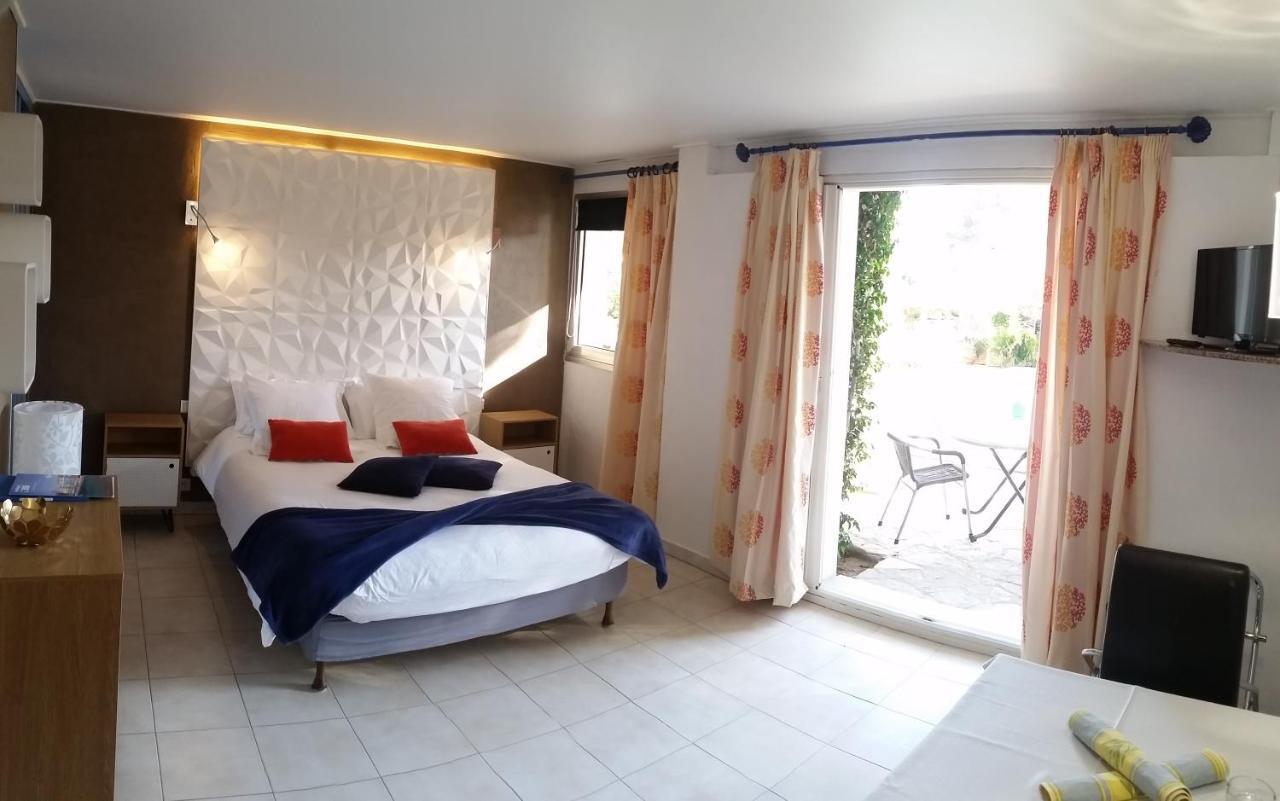 Saint-Raphaël Chambre D'Hotes La Potiniere מראה חיצוני תמונה